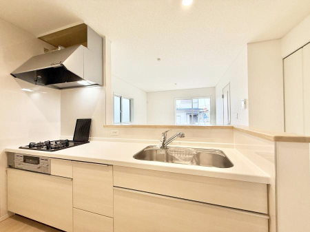 �L�b�`�� �����L�b�`���͖��邭���������y�����Ȃ����Ⴂ�܂�  