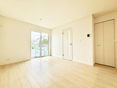 ���̑����� ������Ƃ������r���O�͂ǂ�ȃC���e���A�ɂ��}�b�`���܂�  