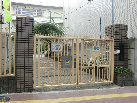 ���ӊ� ���w�Z 340m ���s���{�O���w�Z