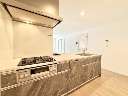 �L�b�`�� �������A�C�f�A�L����A�N���G�C�e�B�u�ȗ������