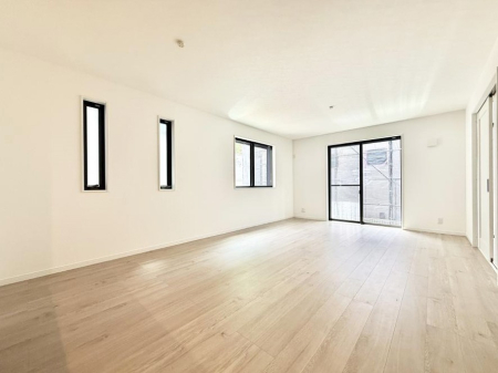 ���̑����� �������z�������˂����ޖ��邢LDK�͉Ƒ��ł̂�т芰���܂�