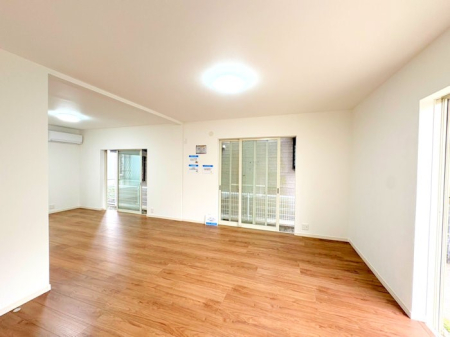 ���r���O �������������������͋C�ŁA�����b�N�X�ł�����K�ȋ��