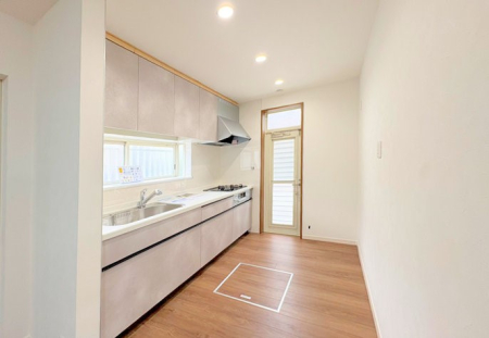 �L�b�`�� ���������[�͖L�x�ȃV�X�e���L�b�`���ł��I  