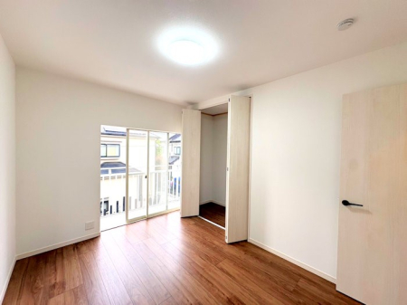 ���̑����� �������傫�ȑ��͊J����������A���邳�ʕ��o�b�`���ł�  