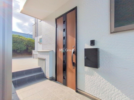 ���� �O��