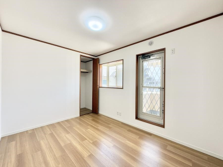 �Q�� ���������̔z�u��ʋC���̗ǂ��݌v�ŕ����̋�C�������炸�A��ɐV�N�ȋ�C������܂�