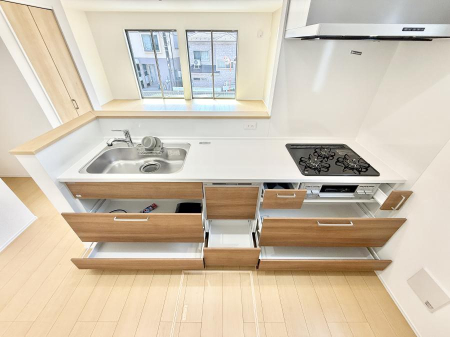 �L�b�`�� ����