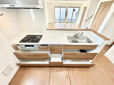 �L�b�`�� �������A�C�f�A�L����A�N���G�C�e�B�u�ȗ������