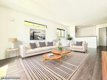 ���r���O ���������났�ƏΊ炪�W�܂�A�S���܂郊�r���O