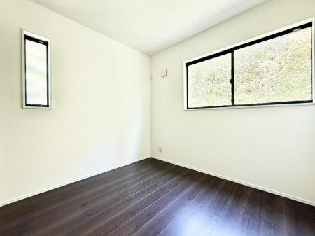 ���̑����� �����������������F�����̂������ŉ��₩�Ȏ��Ԃ��y���߂܂�