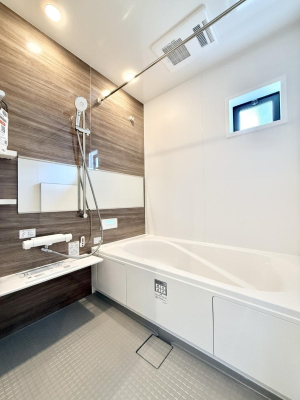 ���� �������������A������芰����o�X���[��