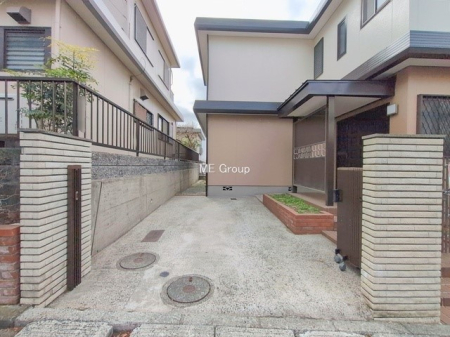  �O�ρ��J�[�X�y�[�X�L