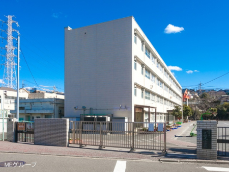 ���ӊ� ���w�Z 650m ���l�s���s���ۏ��w�Z