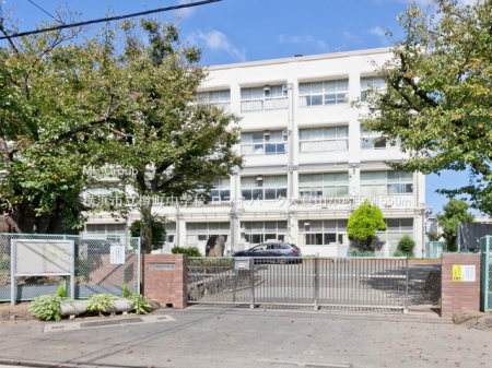 ���ӊ� ���w�Z 550m ���l�s���M�����w�Z