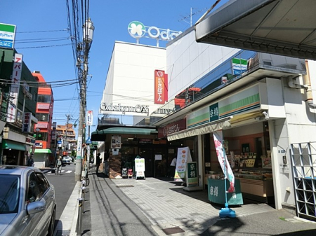 ���ӊ� �X�[�p�[ 700m Odakyu OX �ǔ������h�X