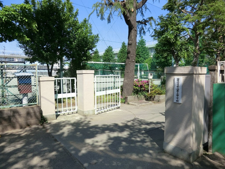 ���ӊ� ���w�Z 1680m �������s����O���w�Z