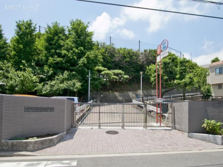 ���ӊ� ���w�Z 550m ���l�s����̋{���w�Z