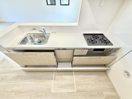 �L�b�`�� 1����  ���Ƒ����J��[�߂�A������̂���L�b�`��