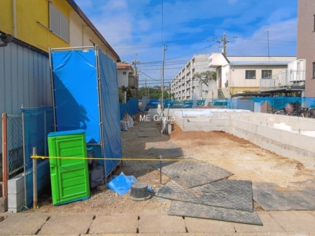 ���n�O�ώʐ^ 2����  ���V������炵���n�܂�ꏊ�ŁA�Ƒ����J��[�߂�