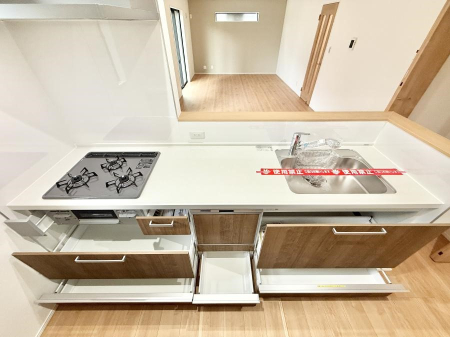 �L�b�`�� 1����  ���Ƒ����J��[�߂�A������̂���L�b�`��