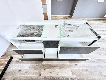 �L�b�`�� �������Ƒ����J��[�߂�A������̂���L�b�`��