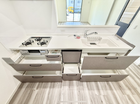�L�b�`�� 2����  ���Ƒ����J��[�߂�A������̂���L�b�`��