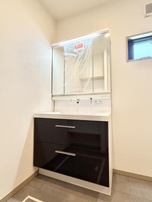 ���ʑ�E���ʏ� 1����  �����̏������X���[�Y�ɂł���L���ł�