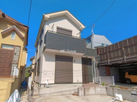 ���n�O�ώʐ^ �O�ρ��V������炵���n�܂�ꏊ�ŁA�Ƒ����J��[�߂�