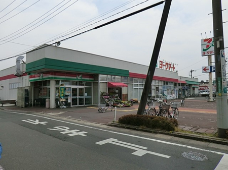 ���ӊ� �X�[�p�[ 400m ���[�N�}�[�g���؍ȓc�X