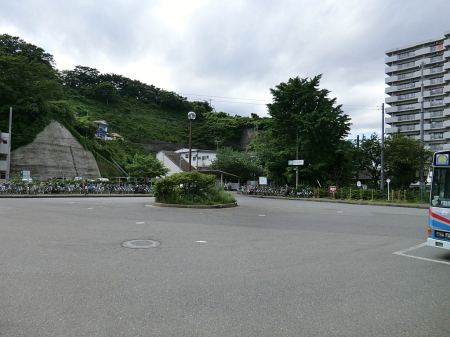 ���ӊ� �w 1040m �i�q���{����u�c�Y�v�w